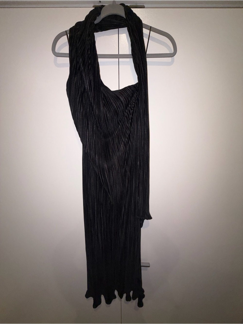 Hello Molly Black Pleated Halter Midi Dress Size US 4 AU 8